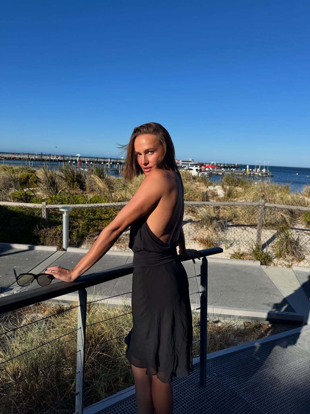 LIZ 16